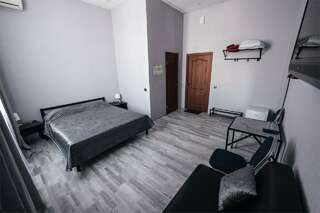 Гостиница Придорожная Ейск Улучшенный двухместный номер с 1 кроватью-7