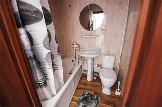 Гостиница Придорожная Ейск Улучшенный двухместный номер с 1 кроватью-10